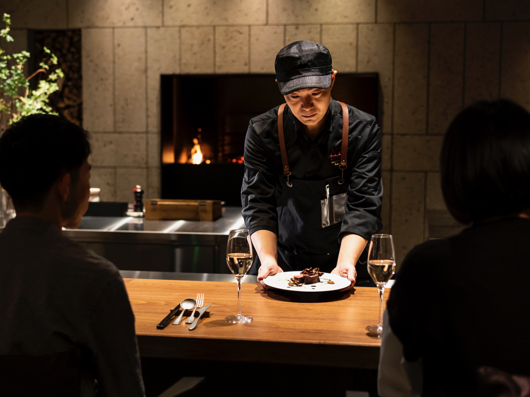 VIALA鬼怒川渓翠のレストランでは調理の様子を間近でご覧いただけます