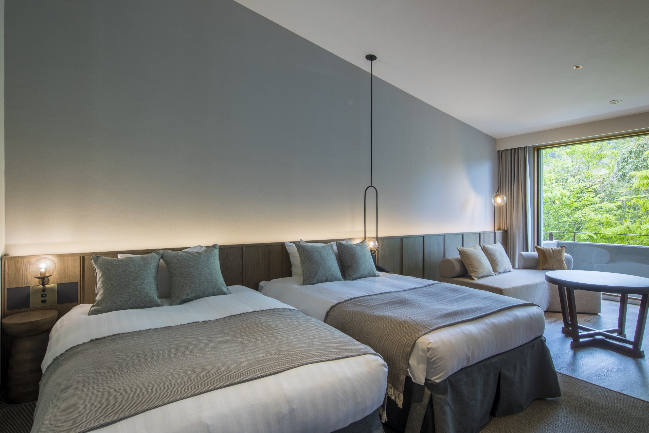 「RESERVE箱根明神平」の客室