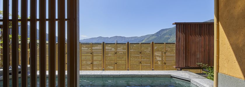 箱根甲子園の温泉露天風呂